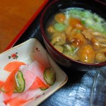 江戸家 - なめこ汁とお新香