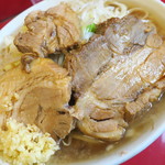 ラーメン二郎 - ラーメン小＋ニンニク少し