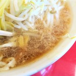 ラーメン二郎 - スープ