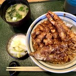 きどぐち - 天くに丼880円