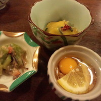 土佐料理 司 阪急グランドビル店 - よさこいセット(先付、酒盗、奴葱と地蛸のぬた和え)