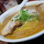 こく一番 ラーメン みどりや - サービスのラーメンです。