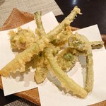 禅紫 - 山菜の天ぷら