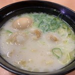 スシロー - 濃厚ほたて白湯ラーメン 煮卵入り 430円。