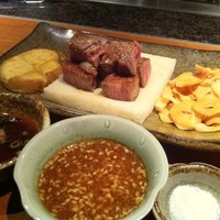ステーキ＆ワイン いしざき - とろけるようなステーキ！