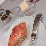 ASAHINA Gastronome - バターも綺麗