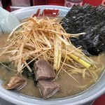 ラーメン山岡家 - 醤油ピリ辛ねぎラーメン