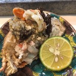 寿司栄 - 毛蟹の雌は能登半島産、コレは稀少