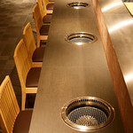 焼肉チャンピオン - カウンター席