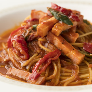 Even better deals on weekdays ◎Chef's special pasta lunch set available