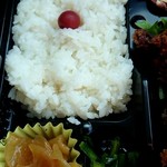 弁当 桜 - ご飯と漬物
