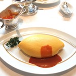 資生堂パーラー 銀座本店 - オムライス  2470円