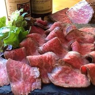 ビストロ イヴローニュ_1