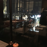 R restaurant & bar - 