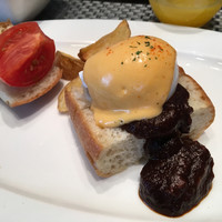 R restaurant & bar - 