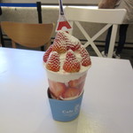 カフェ ド パリ - ストロベリーボンボン　1800円+Tax