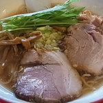 秋刀魚だしチャーシュー麺（醤油）