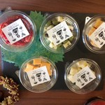 クッキング・チーズ - 少しずつチーズ楽しめる１カップ¥２７０～