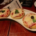 chopstick cafe 汁ベゑ - ひとくちピッツァマルゲリータ