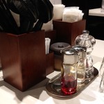 覇王 - 紙エプロンなどそろっています