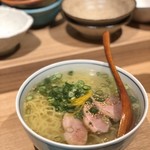 日本酒バル どろん - ラーメン