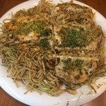 Okonomiyaki Santana - 肉玉そばをダブル