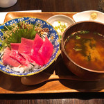 MAGURO GARAGE - 