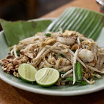 酒とタイ料理 ピッサヌローク - タイ焼きそば（パッタイ）