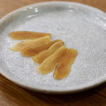 酒とタイ料理 ピッサヌローク - タイ焼酎で漬けたカラスミ