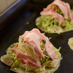 フジタニ洋品店 - 広島焼き600円