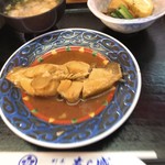 あじ城 - カレイの煮付け定食(1,000円税込)