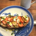 ブリコラージュ ブレッド アンド カンパニー ダイニング・カフェ - 