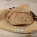 ヴィラ・アイーダ - パン二種目