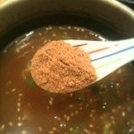 どさん粉 麺や 凡 - にぼしパウダー