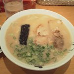 久”留米 大龍ラーメン - ワンタン麺（ワンタンが見えない(^^ゞ）