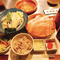 しゃぶしゃぶ 山笑ふ 表参道店 - 