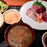 めしの助 - 刺身定食