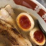 らーめん 小僧 - 味玉半熟加減が良かった