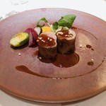 ロゼット - お肉のメインは茨城産梅山豚三枚肉のカイエット仕立て