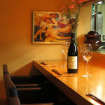 炭火焼き鳥と自然派ワインのお店　Gallo - しっぽりワインを楽しみたい方へ！カウンター個室