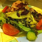 ブラッスリー・ハル - ベーコンとキノコのソテーサラダ