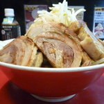 千里眼 - 2011豚祭二日目麺半豚ﾏｼﾏｼ