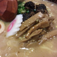 八べえ - うなぎラーメン