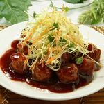 Maruko meat with black vinegar sauce