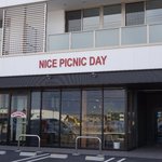 NICE PICNIC DAY - 