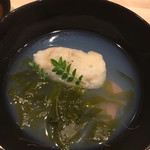 はらまさ - お椀は、はまぐりのしんじょ。はまぐりの出汁が美味しい！