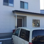 ナガタ店 - 車が駐まってるとお店とは気が付かないかもね（笑）