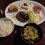 しらびそ小屋 - 