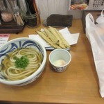 麺匠 釜善 - ごぼう天と温玉、焼芋同伴