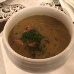 Mutter Hoppe - Berlin pea soup
